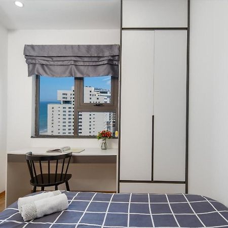 Da Nang Apartment Seaview Sunrise Esterno foto
