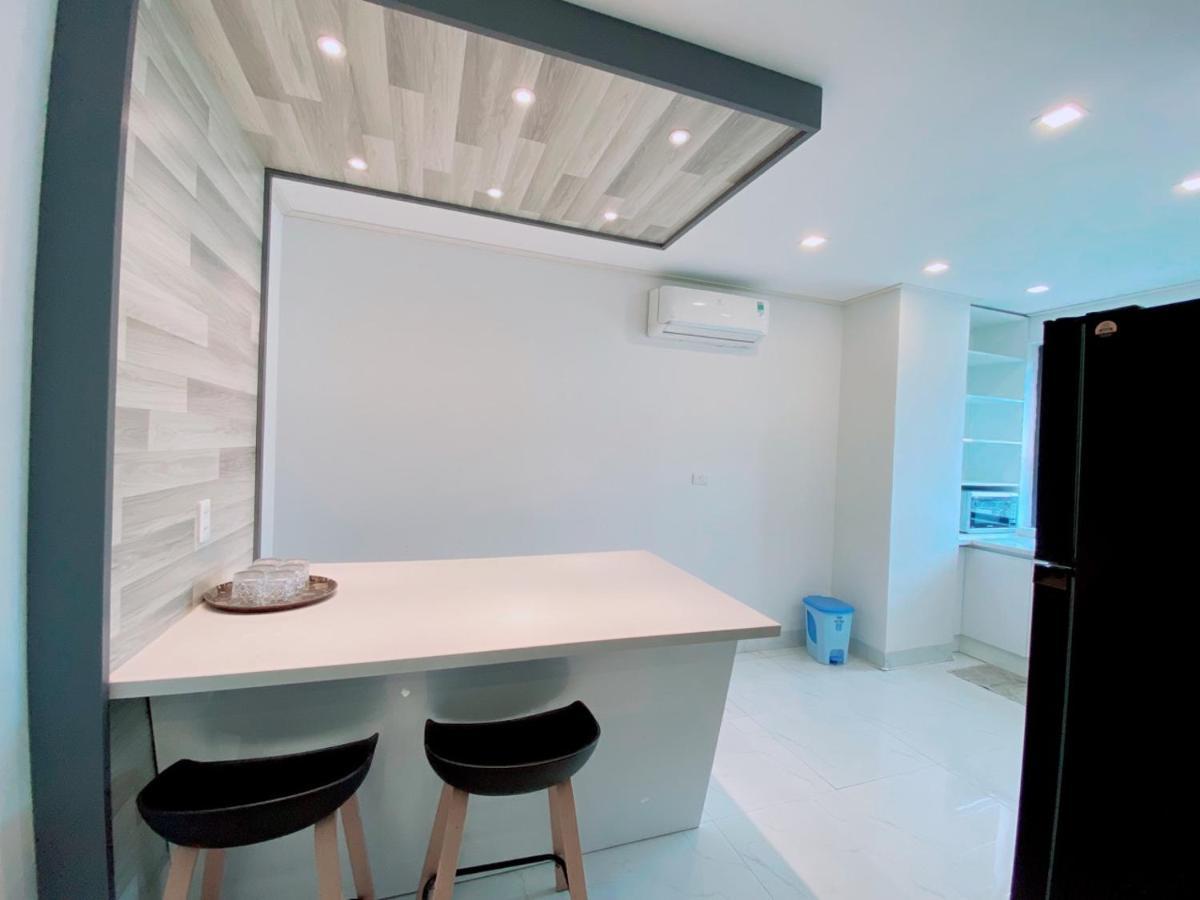 Da Nang Apartment Seaview Sunrise Esterno foto